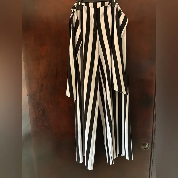 NWOT NY&Co Black & White Striped Palazzo Pants (Size 0) - Picture 7 of 8